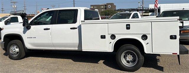 2024 Chevrolet Silverado 3500 HD Chassis Cab Vehicle Photo in TOPEKA, KS 66609-0000