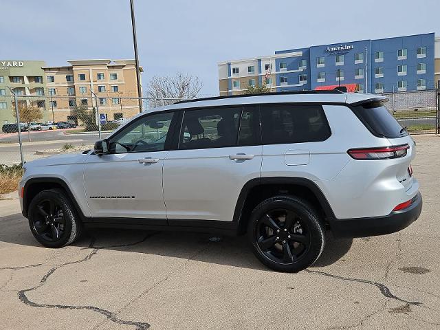 2023 Jeep Grand Cherokee L Vehicle Photo in San Angelo, TX 76901