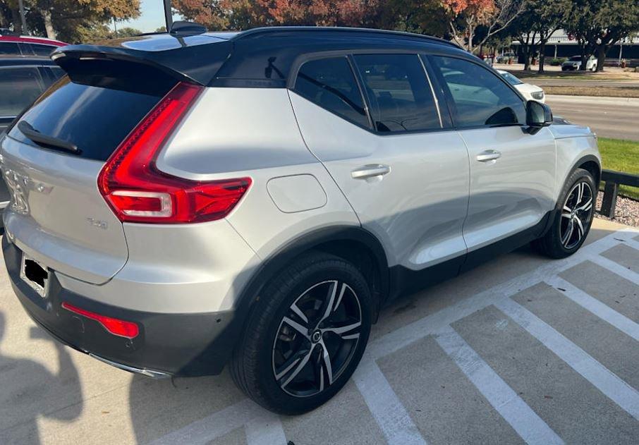 2019 Volvo XC40 Vehicle Photo in FORT WORTH, TX 76132