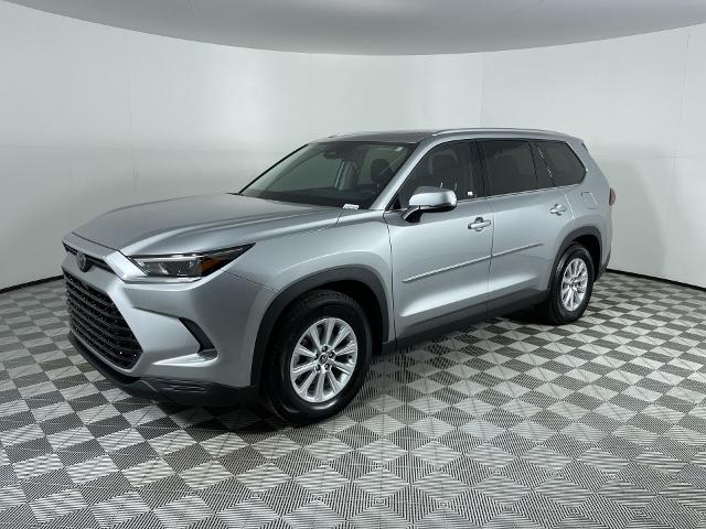 2024 Toyota Grand Highlander Vehicle Photo in GILBERT, AZ 85297-0402