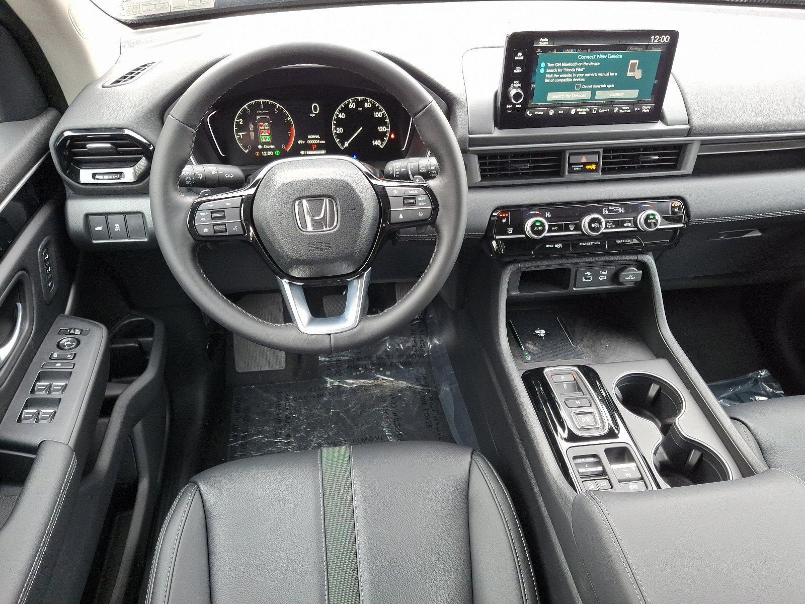 2025 Honda Pilot Vehicle Photo in Harrisburg, PA 17111
