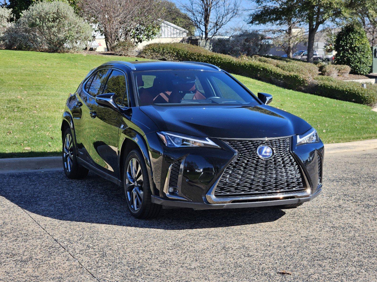 2022 Lexus UX 250h Vehicle Photo in FORT WORTH, TX 76132