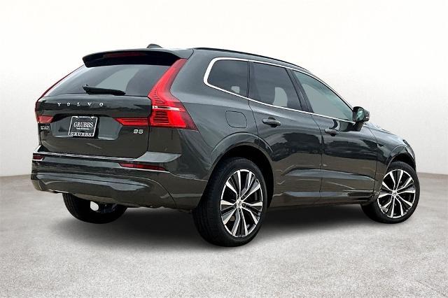 2022 Volvo XC60 Vehicle Photo in Houston, TX 77007