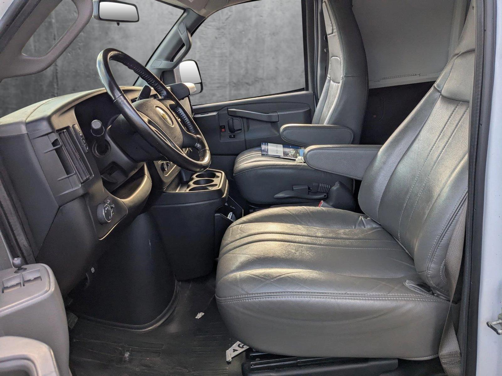 2023 Chevrolet Express Cargo 2500 Vehicle Photo in MIAMI, FL 33134-2699