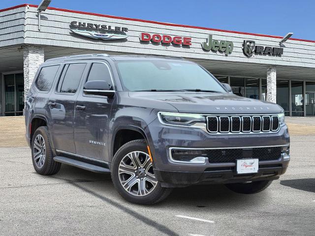 2025 Jeep Wagoneer Vehicle Photo in Ennis, TX 75119-5114