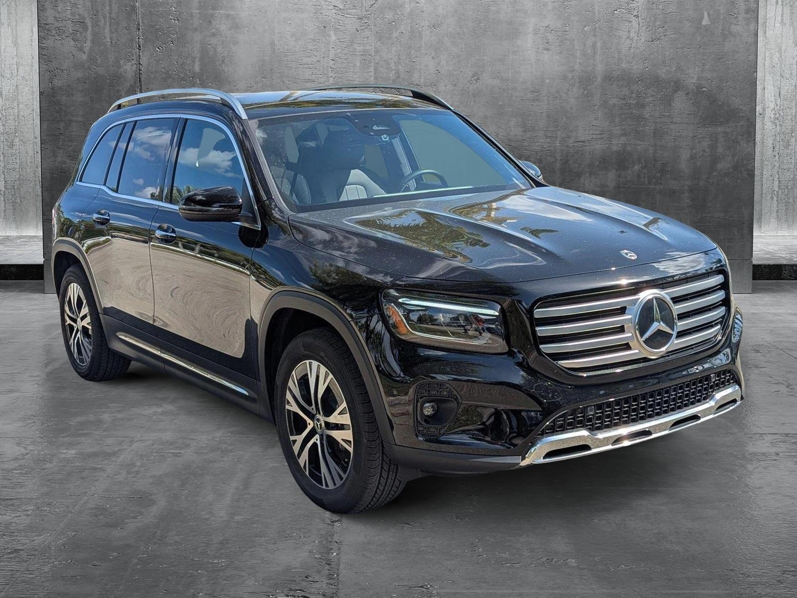 2024 Mercedes-Benz GLB Vehicle Photo in Delray Beach, FL 33444