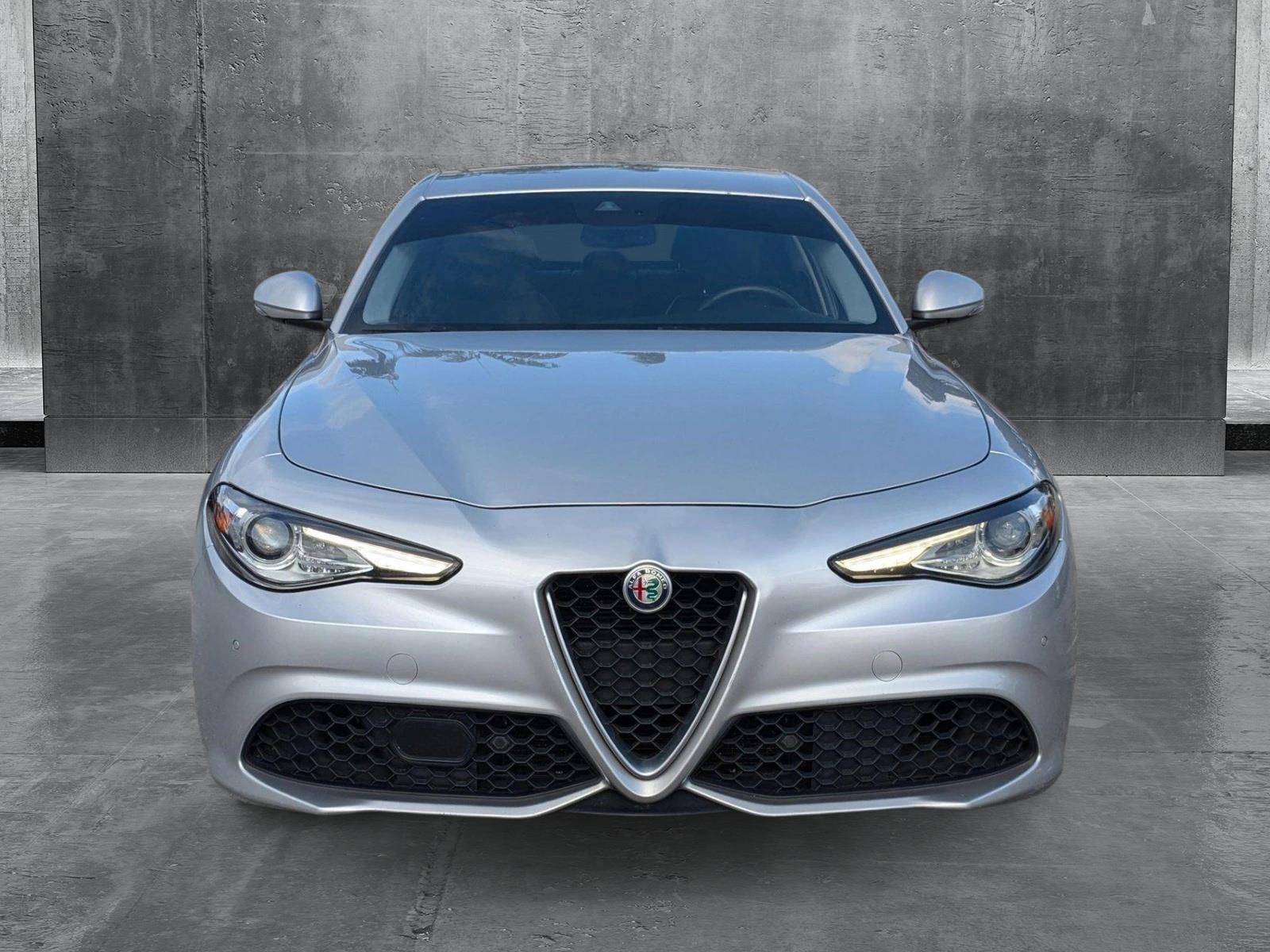 2018 Alfa Romeo Giulia Vehicle Photo in Hollywood, FL 33021