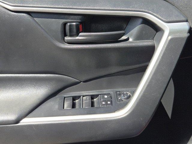 2020 Toyota RAV4 Vehicle Photo in Decatur, TX 76234