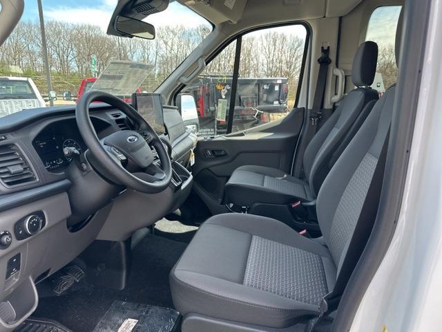 2024 Ford Transit Passenger Wagon Vehicle Photo in Webster, MA 01570-1415