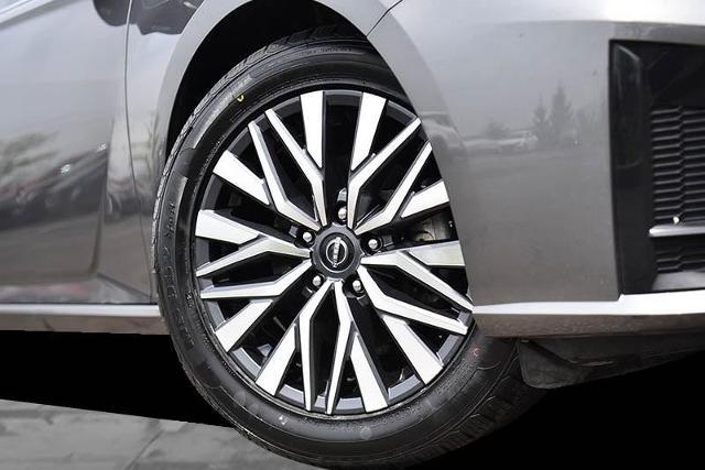 2023 Nissan Altima Vehicle Photo in Ballwin, MO 63011