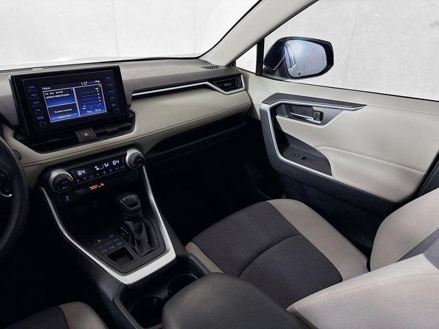 2019 Toyota RAV4 Vehicle Photo in Flemington, NJ 08822