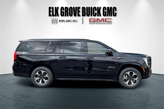 2025 GMC Yukon XL Vehicle Photo in ELK GROVE, CA 95757-8703