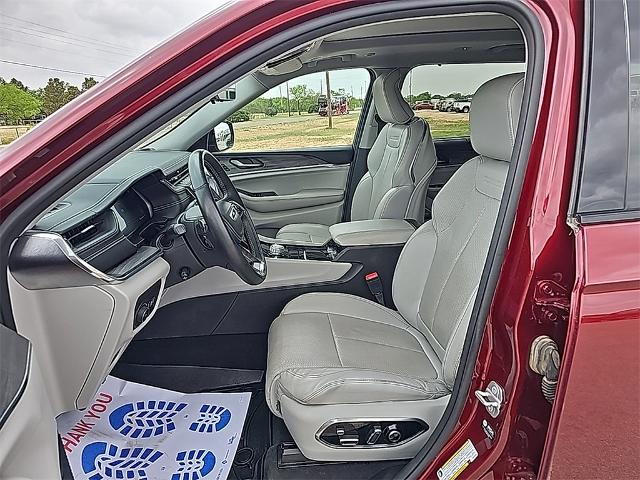 2022 Jeep Grand Cherokee L Vehicle Photo in EASTLAND, TX 76448-3020