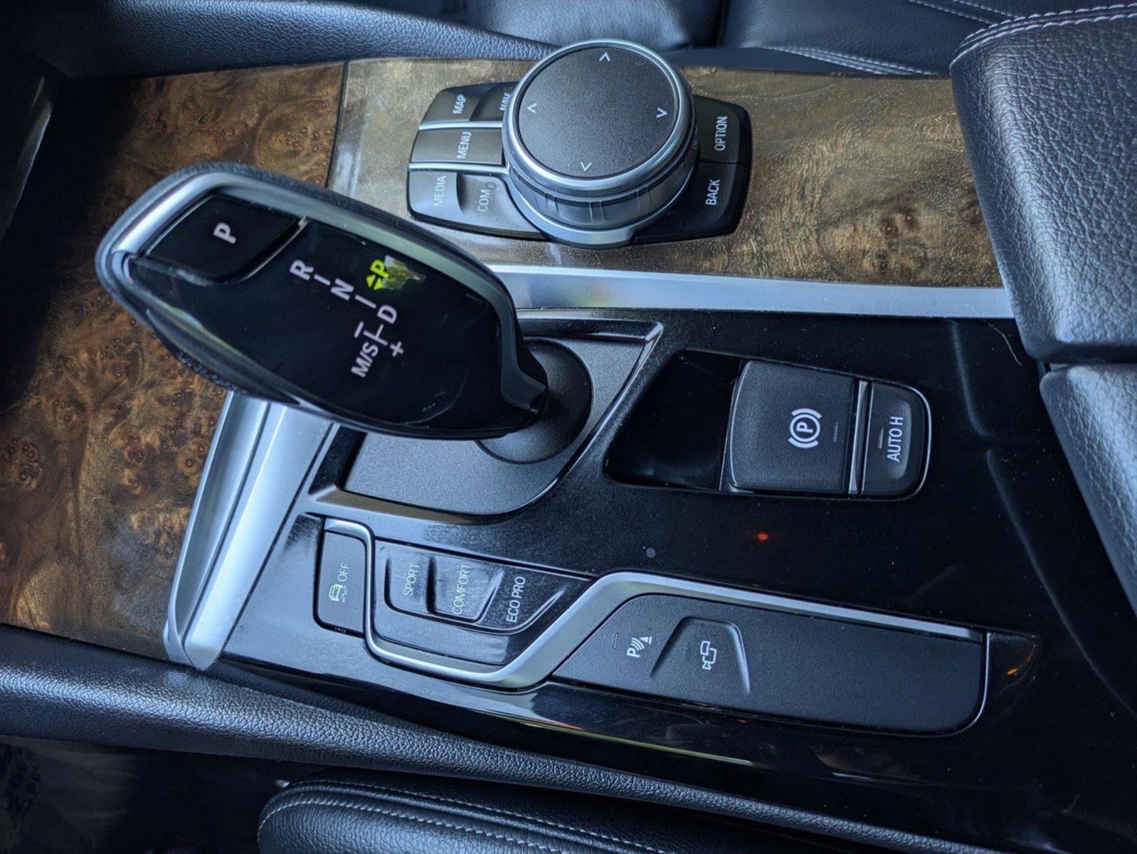 2019 BMW 5 Series Vehicle Photo in GREENACRES, FL 33463-3207