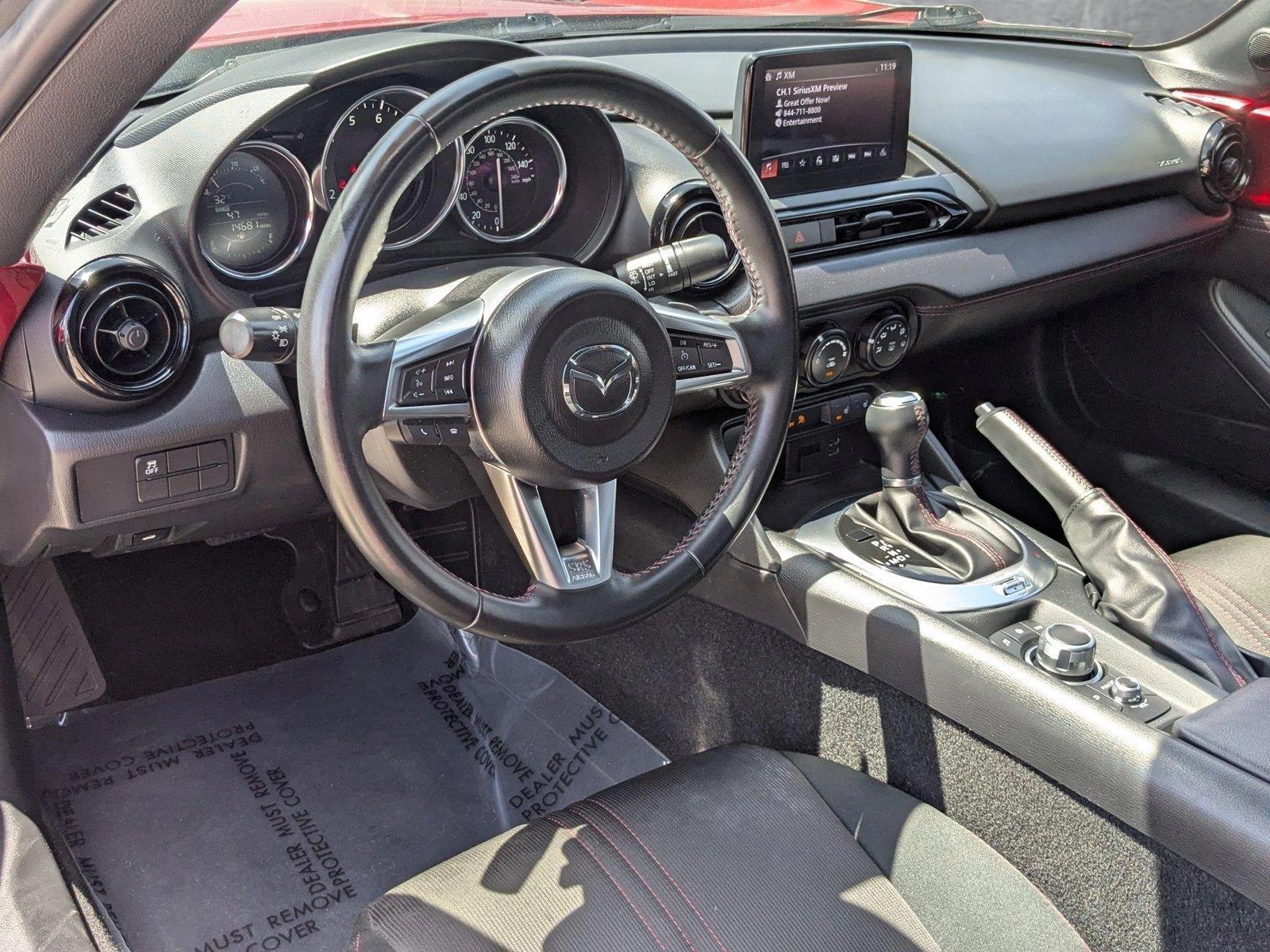 2019 Mazda MX-5 Miata Vehicle Photo in PEMBROKE PINES, FL 33024-6534