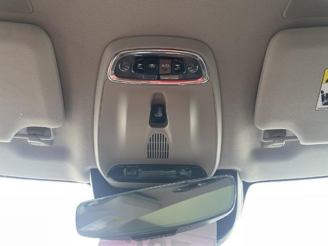 2022 Volvo XC90 Vehicle Photo in Grapevine, TX 76051