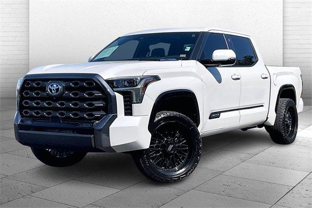 2022 Toyota Tundra 4WD Vehicle Photo in INDEPENDENCE, MO 64055-1314