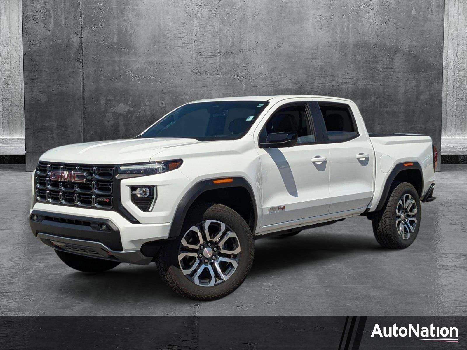 2024 GMC Canyon Vehicle Photo in St. Petersburg, FL 33713