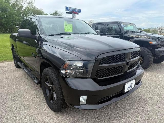 2015 Ram 1500 Vehicle Photo in Kaukauna, WI 54130