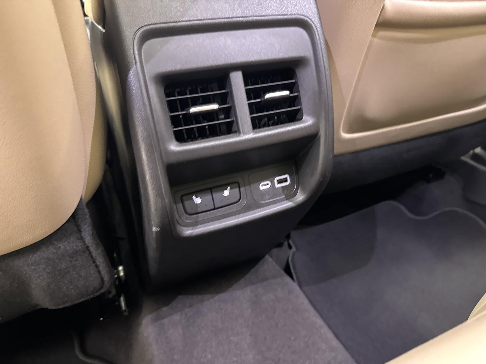 2024 Cadillac XT4 Vehicle Photo in GEORGETOWN, TX 78626-7508