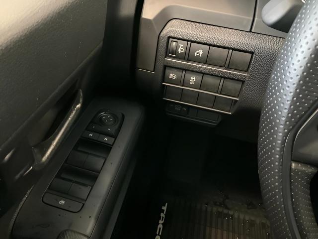 2025 Toyota Tacoma 4WD Vehicle Photo in Oshkosh, WI 54904
