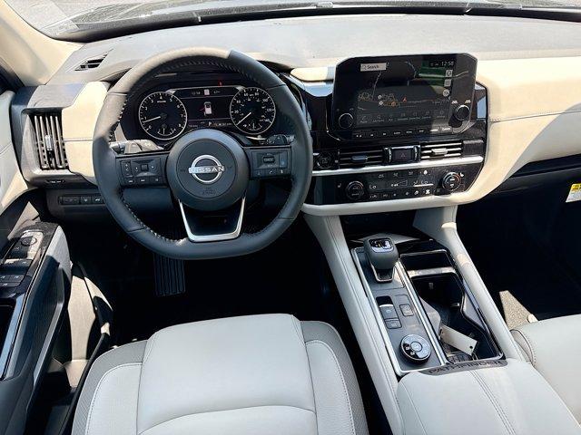 2025 Nissan Pathfinder Vehicle Photo in Flemington, NJ 08822