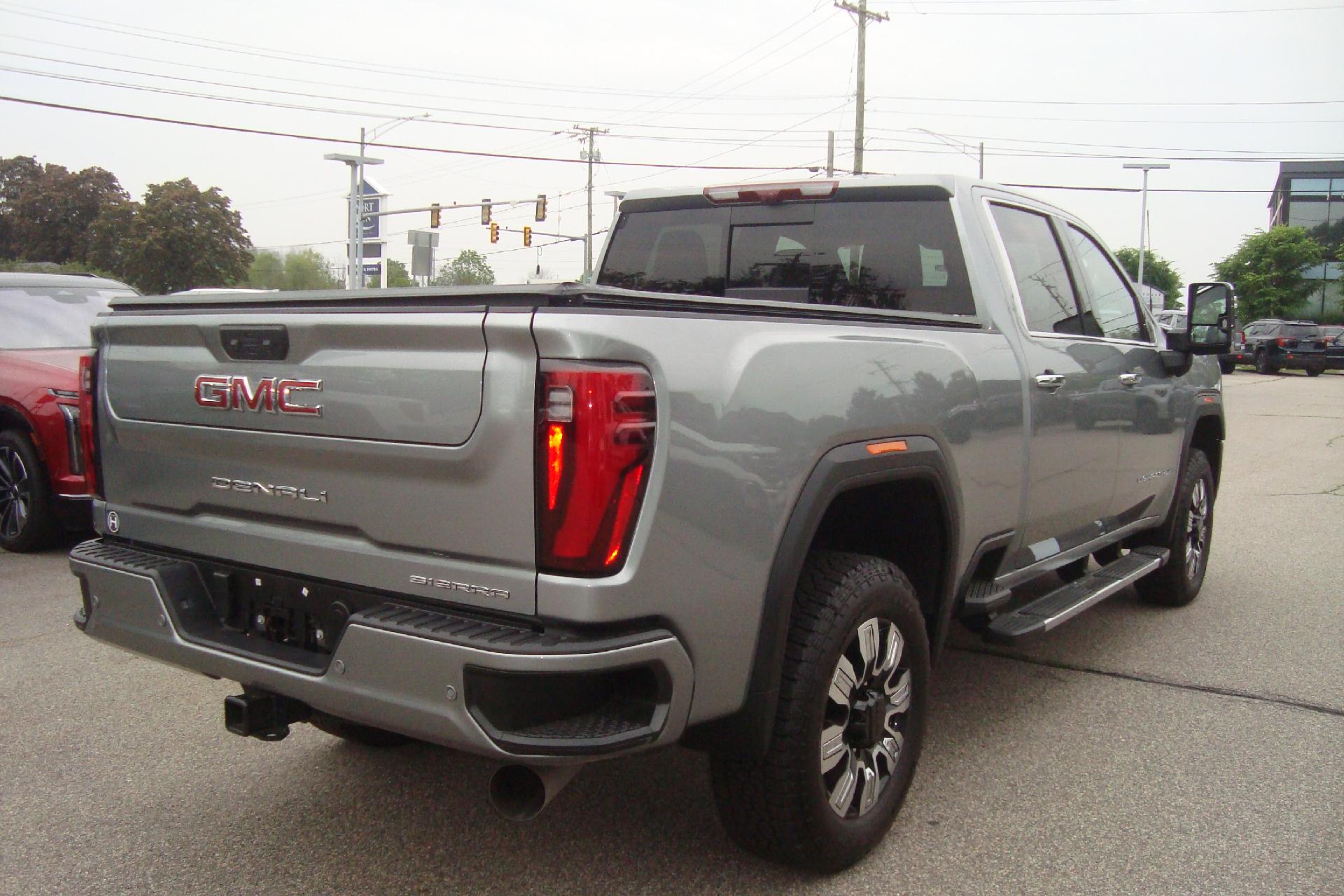 2024 GMC Sierra 2500 HD Vehicle Photo in PORTSMOUTH, NH 03801-4196