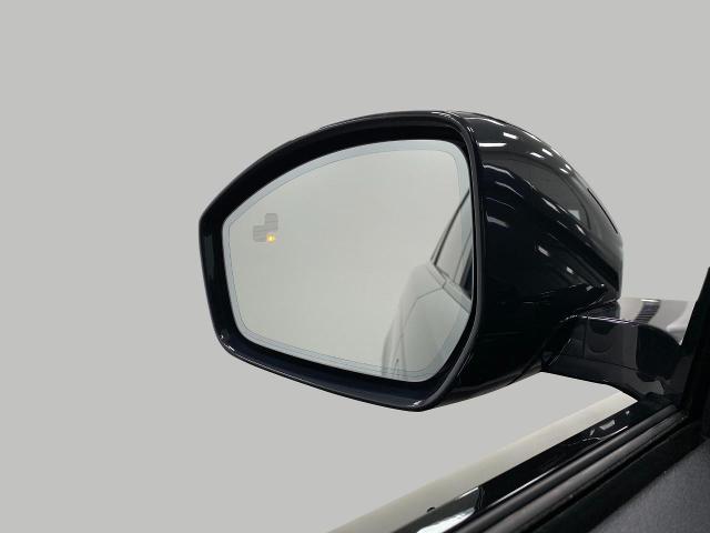 2025 Range Rover Velar Vehicle Photo in Appleton, WI 54913