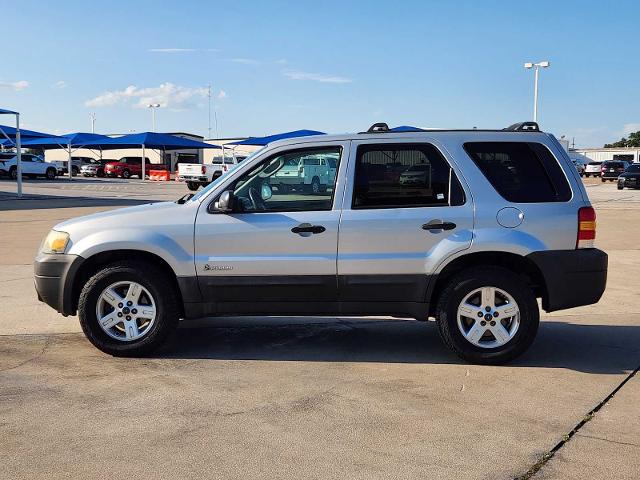 2005 Ford Escape Vehicle Photo in DENTON, TX 76210-9321