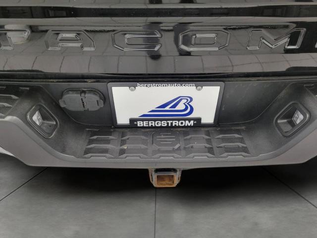 2017 Toyota Tacoma Vehicle Photo in NEENAH, WI 54956-2243