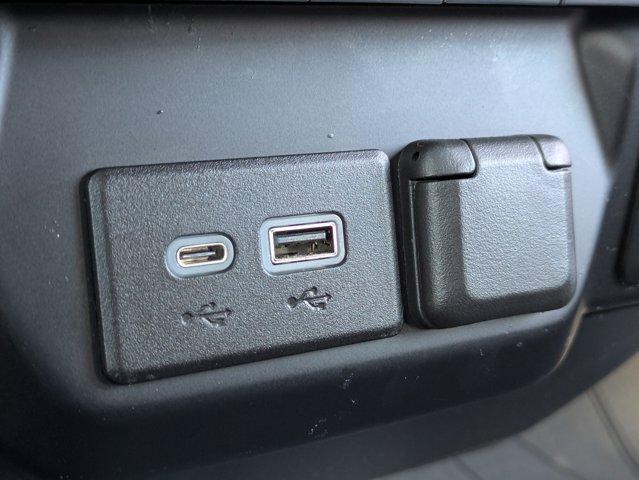 2020 Chevrolet Silverado 1500 Vehicle Photo in BRUNSWICK, GA 31525-1881