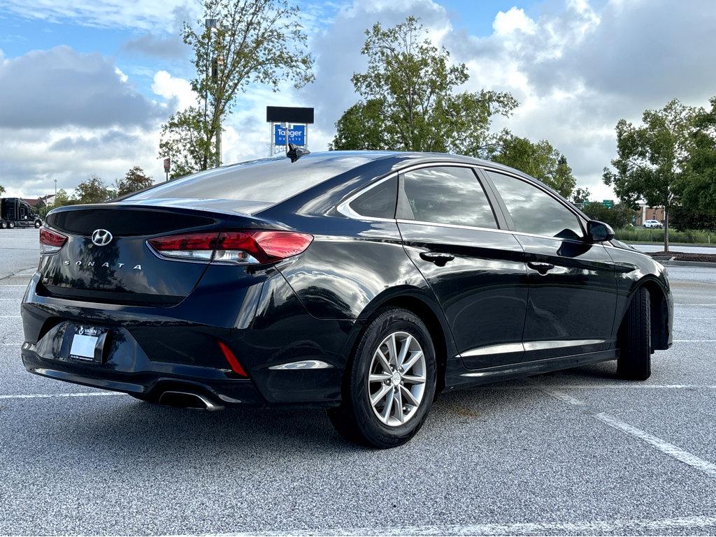 2018 Hyundai SONATA Vehicle Photo in POOLER, GA 31322-3252