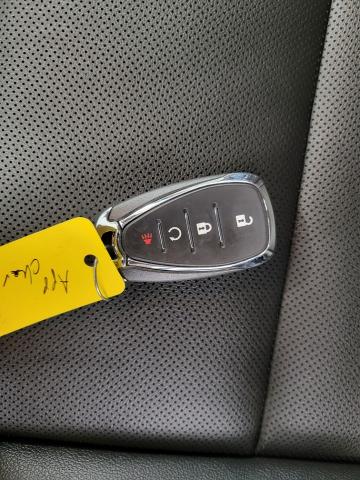 2025 Chevrolet Trax Vehicle Photo in APPLETON, WI 54914-4656