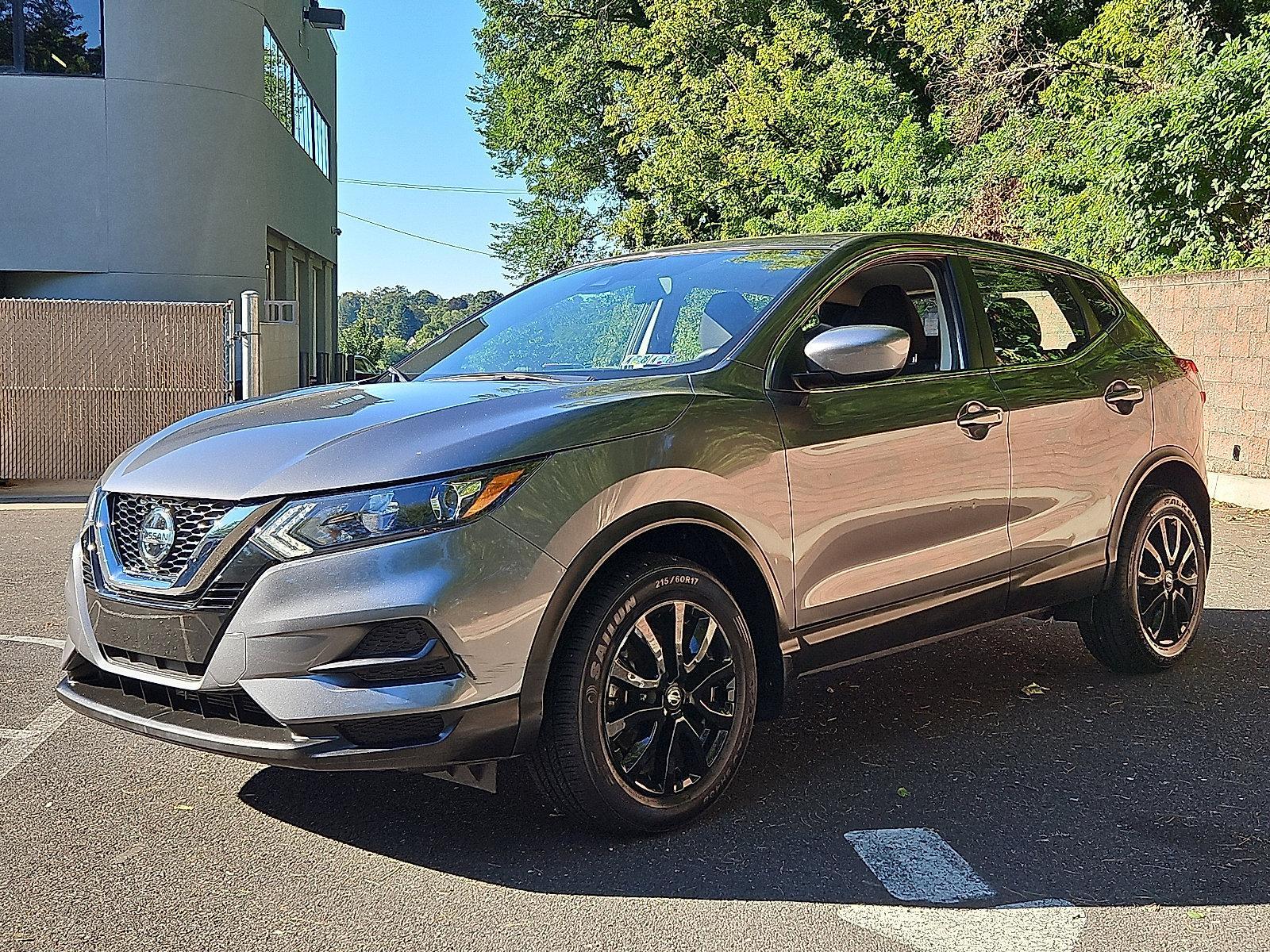 2022 Nissan Rogue Sport Vehicle Photo in Jenkintown, PA 19046