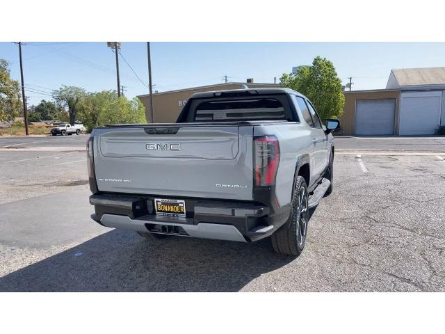 2024 GMC Sierra EV Vehicle Photo in TURLOCK, CA 95380-4918