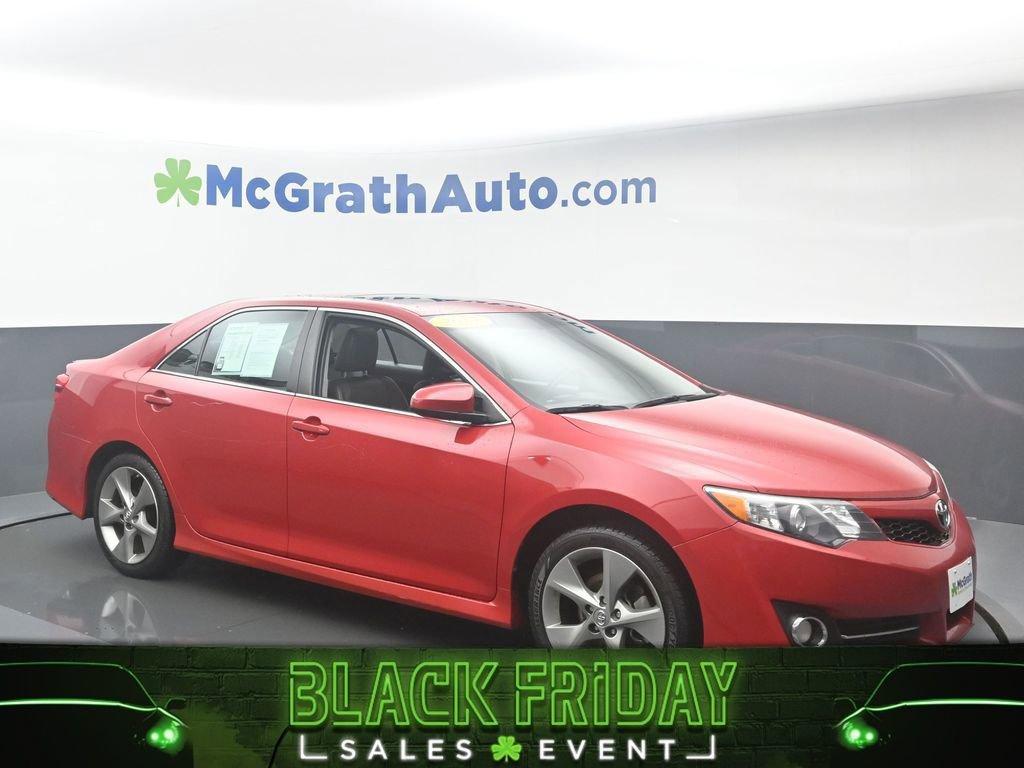 2014 Toyota Camry Vehicle Photo in Marion, IA 52302