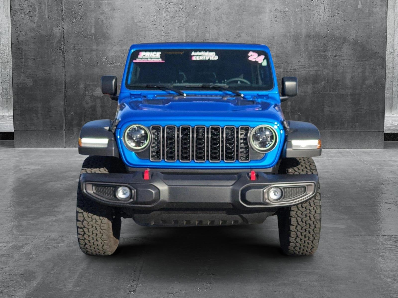 2024 Jeep WRAN Vehicle Photo in GILBERT, AZ 85297-0446