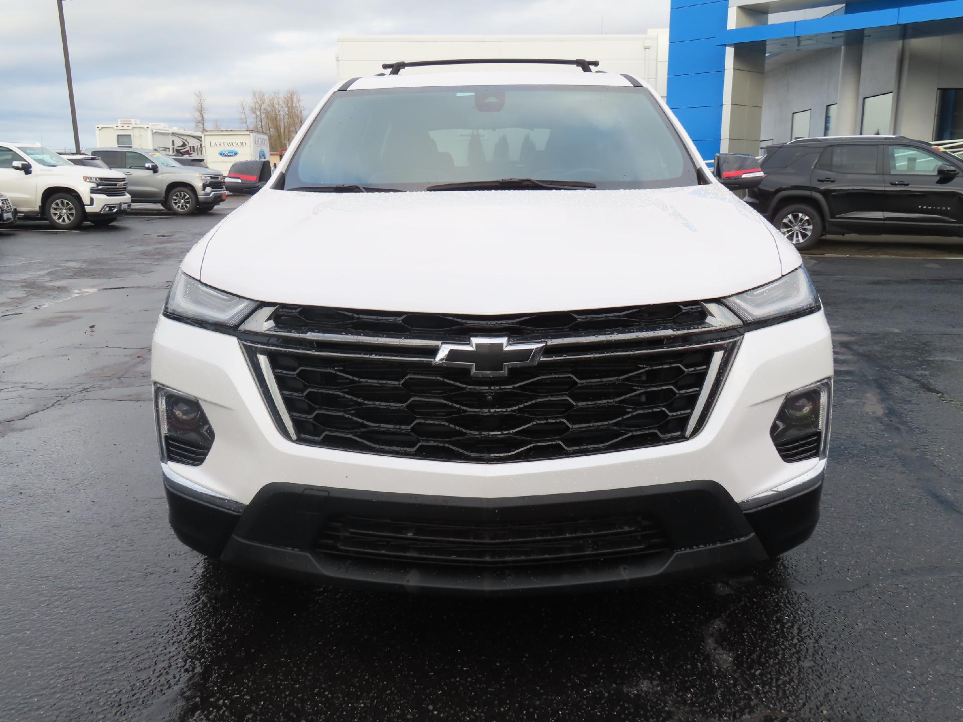 Used 2022 Chevrolet Traverse Premier with VIN 1GNERKKW3NJ176087 for sale in Enumclaw, WA