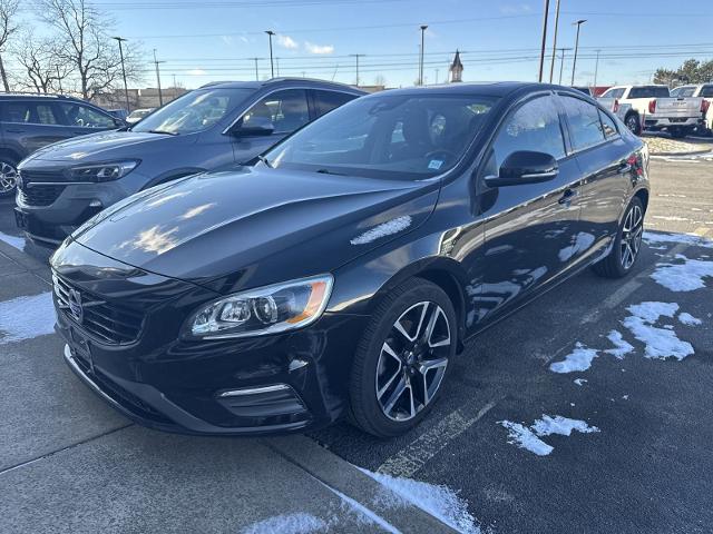 2017 Volvo S60 Vehicle Photo in WILLIAMSVILLE, NY 14221-2883