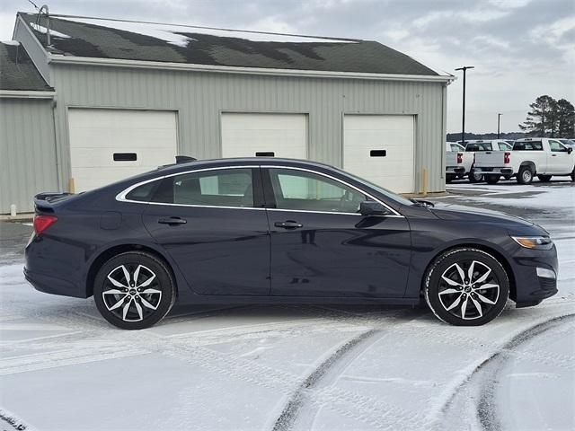 2025 Chevrolet Malibu Vehicle Photo in BERLIN, MD 21811-1121