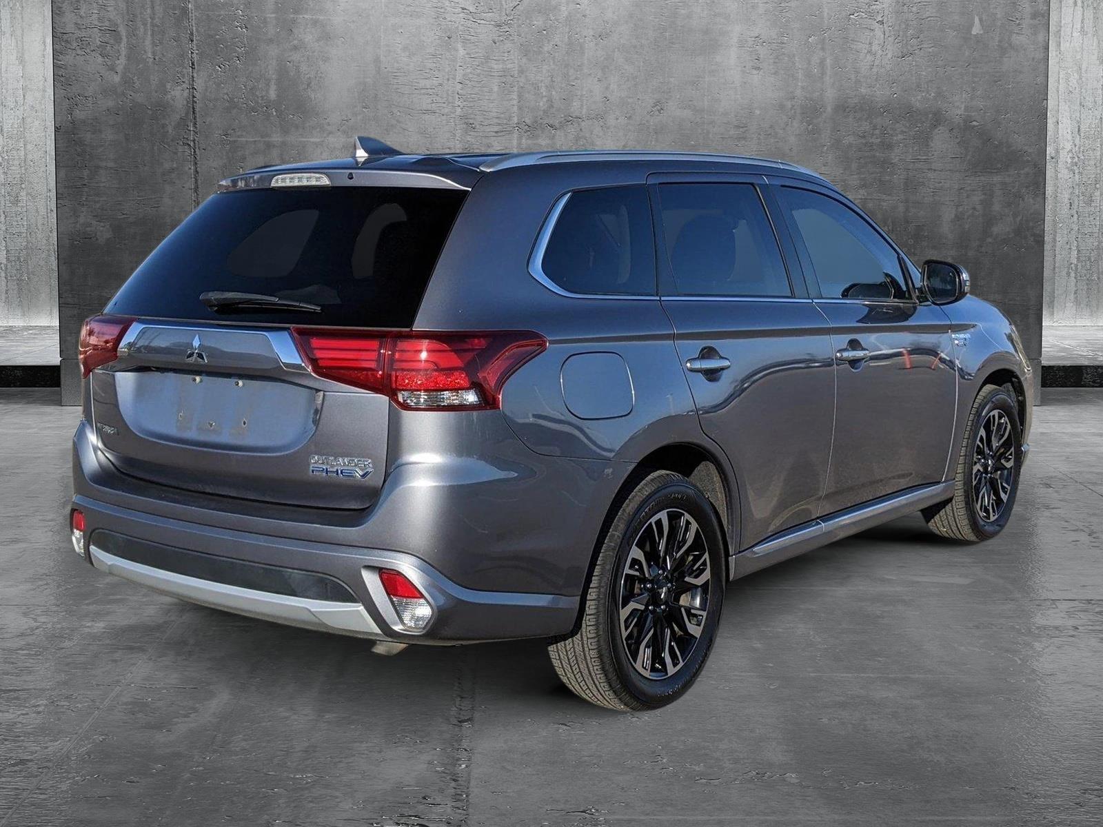 2018 Mitsubishi Outlander PHEV Vehicle Photo in Austin, TX 78728