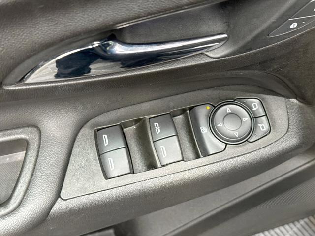 2021 Chevrolet Equinox Vehicle Photo in EVERETT, WA 98203-5662