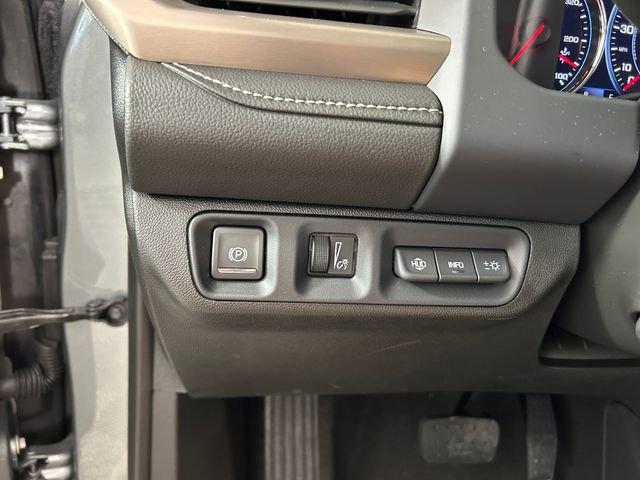 2023 GMC Acadia Vehicle Photo in MEDINA, OH 44256-9631