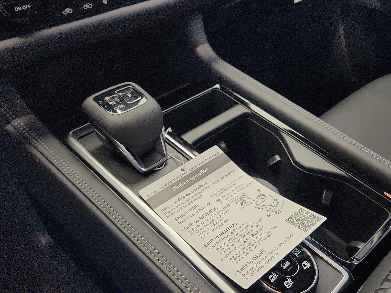 2025 Nissan Pathfinder Vehicle Photo in Albuquerque, NM 87110