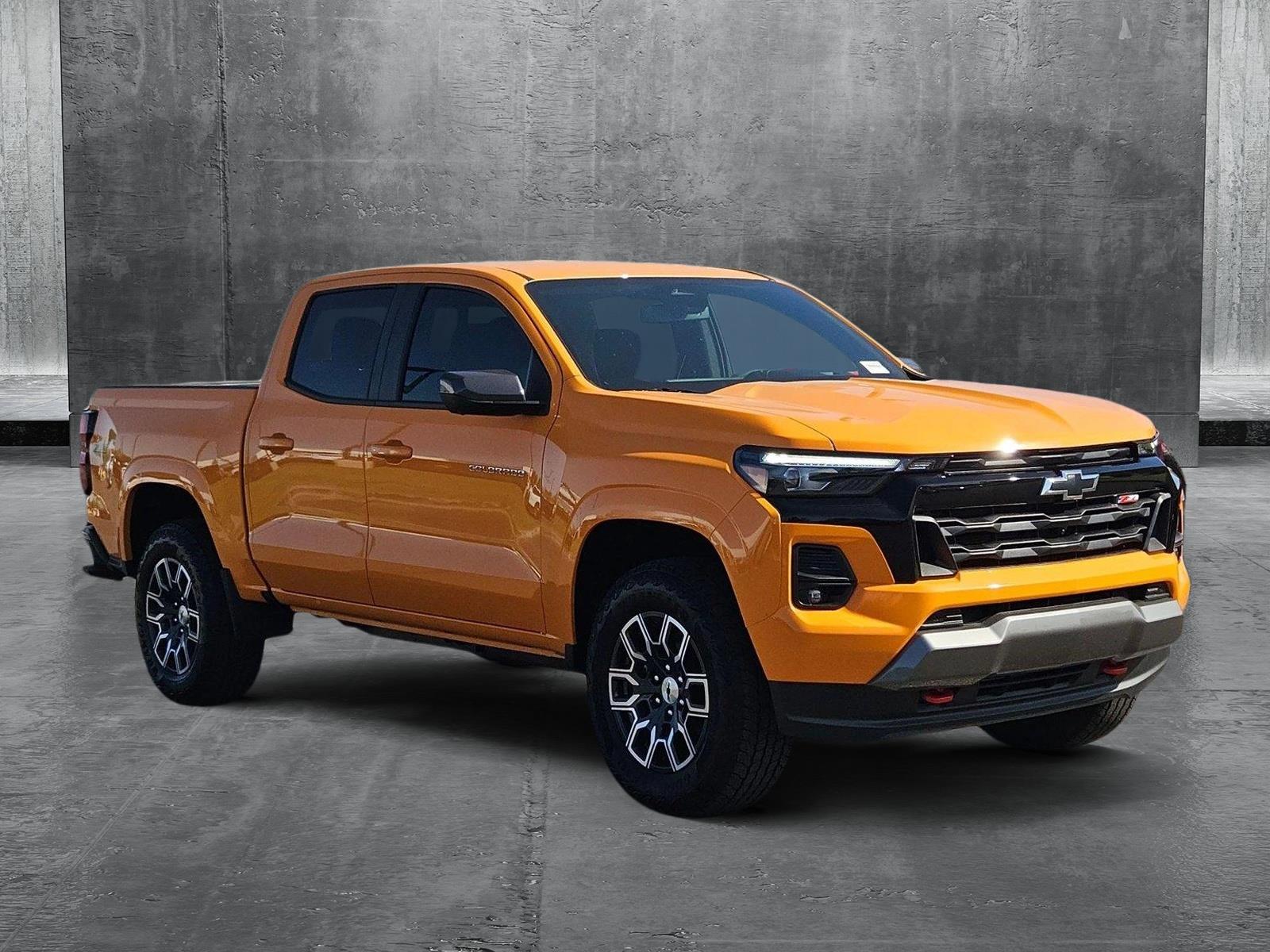2025 Chevrolet Colorado Vehicle Photo in MESA, AZ 85206-4395