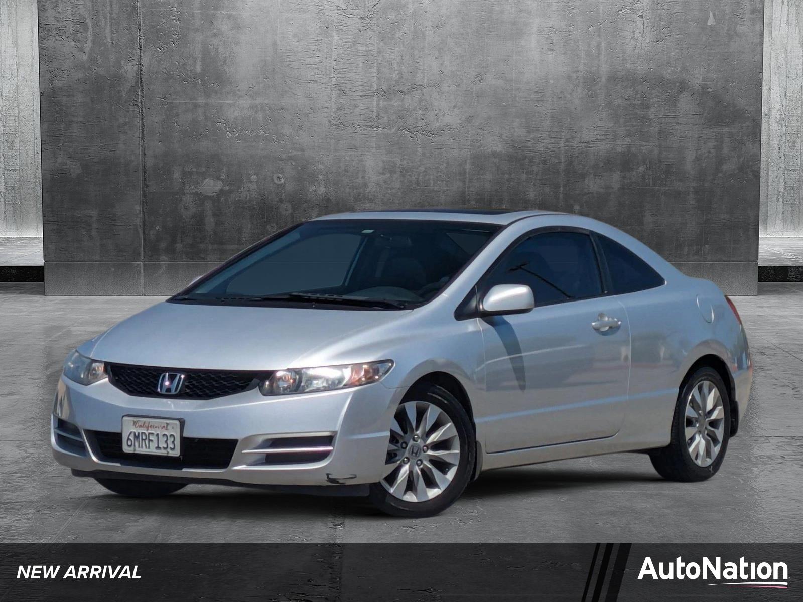 2010 Honda Civic Coupe Vehicle Photo in Valencia, CA 91355-1794