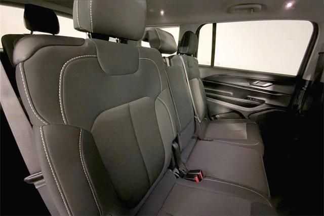 2023 Jeep Grand Cherokee L Vehicle Photo in INDEPENDENCE, MO 64055-1314