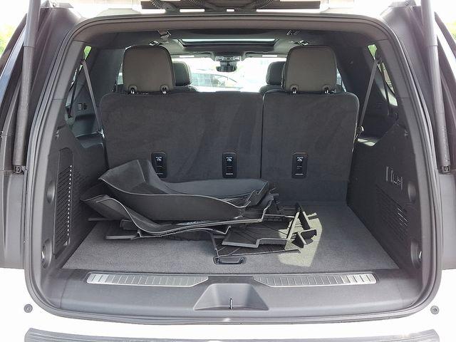 2024 Chevrolet Suburban Vehicle Photo in DANBURY, CT 06810-5034