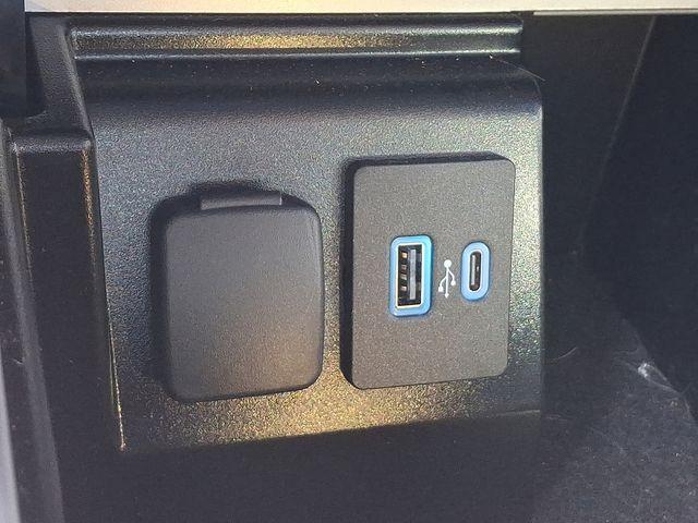 2022 Ford Explorer Vehicle Photo in DANBURY, CT 06810-5034