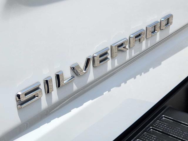2022 Chevrolet Silverado 1500 Vehicle Photo in DENTON, TX 76210-9321